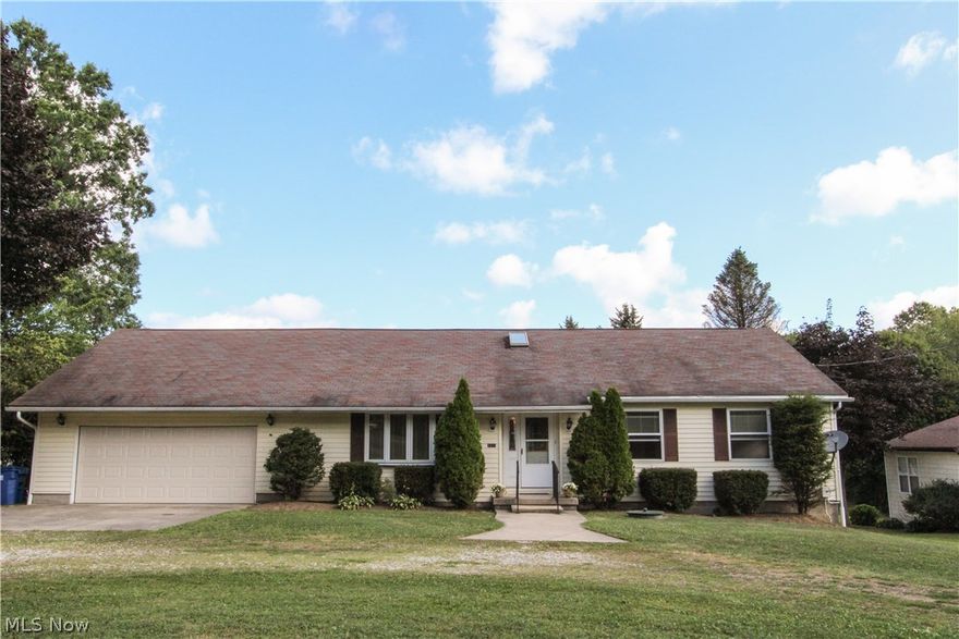 ONE FLOOR LIVING**Fabulous floor plan on this 1990 3 bed 2.5 bath RANCH home*Vaulted ceilings and skylights greet you as you enter*Master  w/full bath*first floor laundry*acre lot*fully fenced area*deck*spacious kitchen with much storage and snack bar*extra wide steps to basement*2 car attached garage*beautiful lot*U-shape drive offers much parking and easy egress*