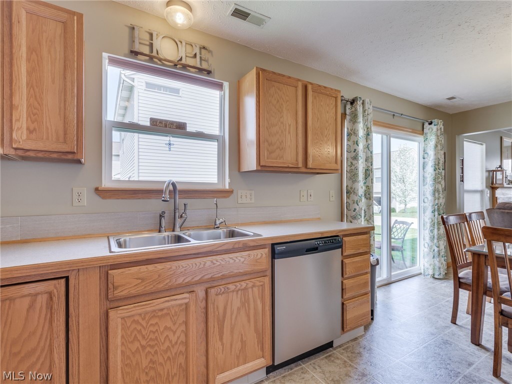 Lakes/Brittany Pointe - Residential