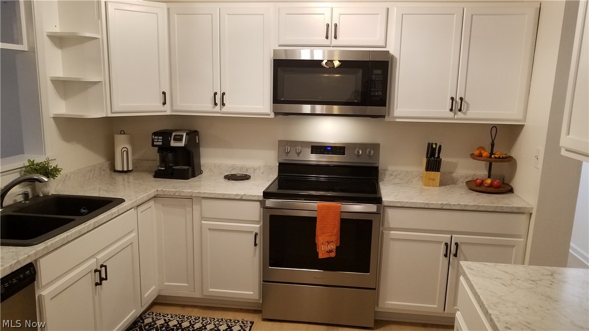 Madison Golf Lakelands Rsb 01 - Residential