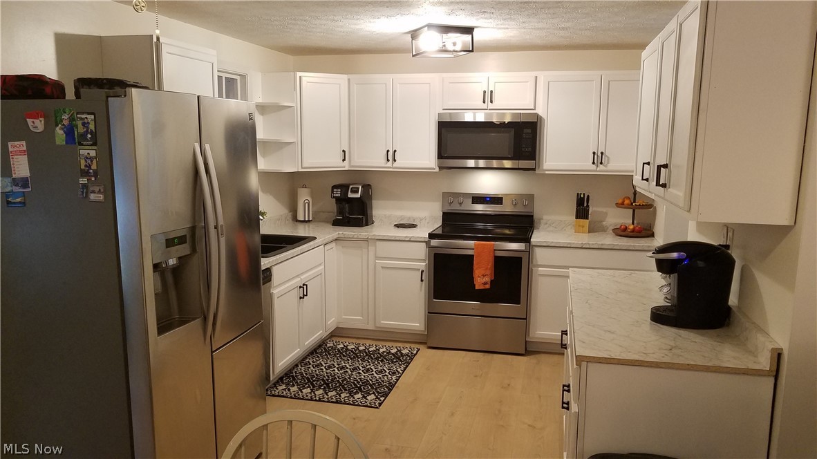 Madison Golf Lakelands Rsb 01 - Residential