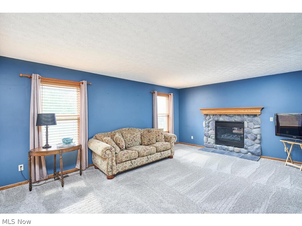 Cloverleaf West - Residential