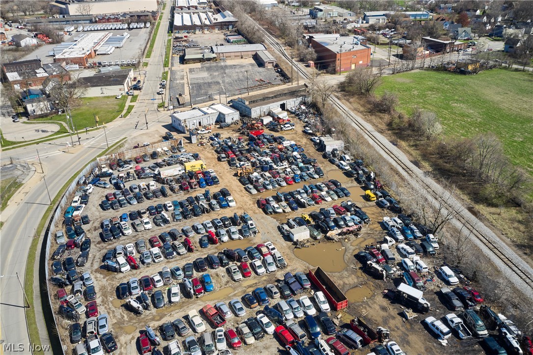 Cleveland, Ohio 44127, United States, ,Commercial,Active,61156