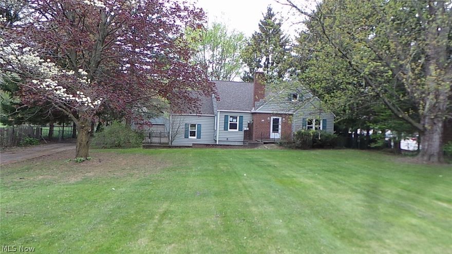 Large cape on over acre lot. Backs on Goodyear Metro Park. Walk out basement w/FP, 1 car att & 2.5 car detached garages, inground pool.  
Short walking distance to elementary school. Shopping, public transportation & interstate access nearby. Property sold AS IS.  Equal housing opportunity.  FHA insurable w/escrow per HUD appraisal.