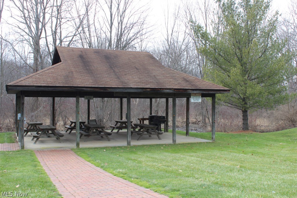 Tuscarawas Park Condo - Residential