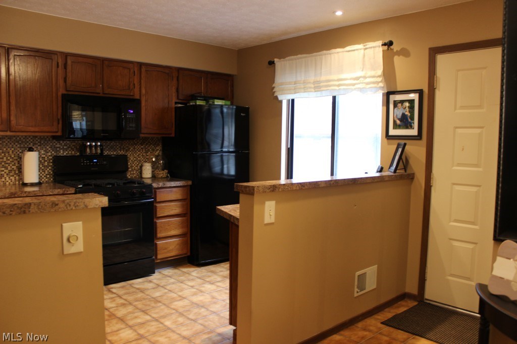 Tuscarawas Park Condo - Residential