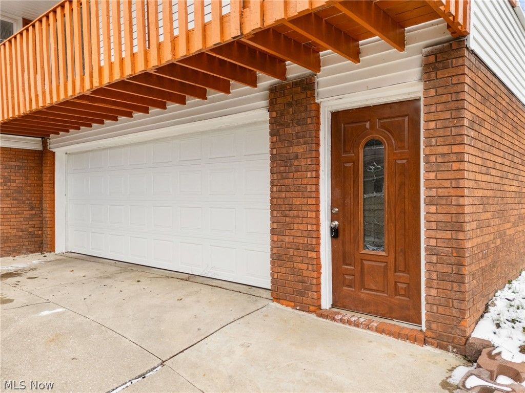 Photo of 405 Baldwin Road, Akron, OH 44312 (MLS # 5194197)