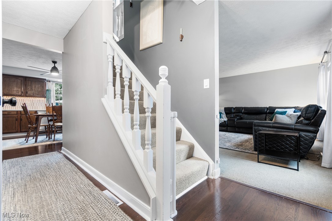 8272 Whiteridge Circle, North Canton, Ohio image 12