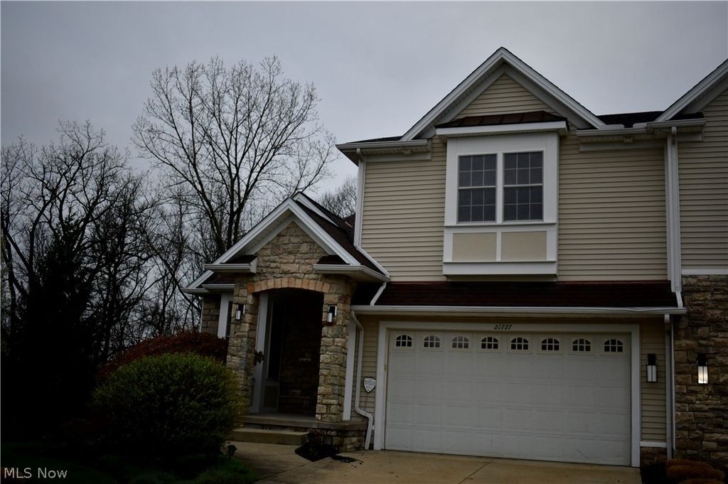 Photo of 26727 Rue Saint Anne Court, Warrensville Heights, OH 44128 (MLS # 5200296)