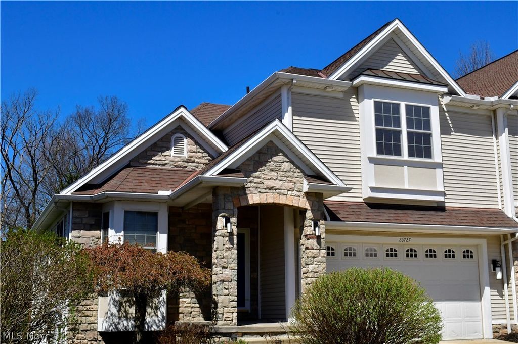 Photo of 26727 Rue Saint Anne Court, Warrensville Heights, OH 44128 (MLS # 5200296)