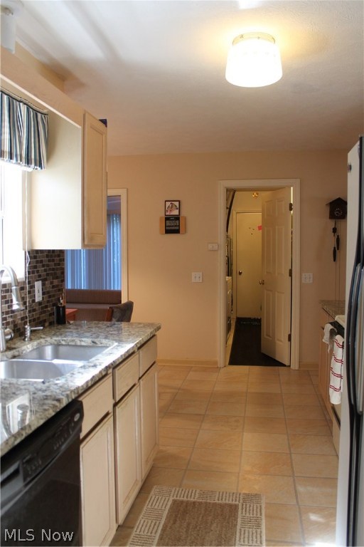 Hillary Place Condo - Residential