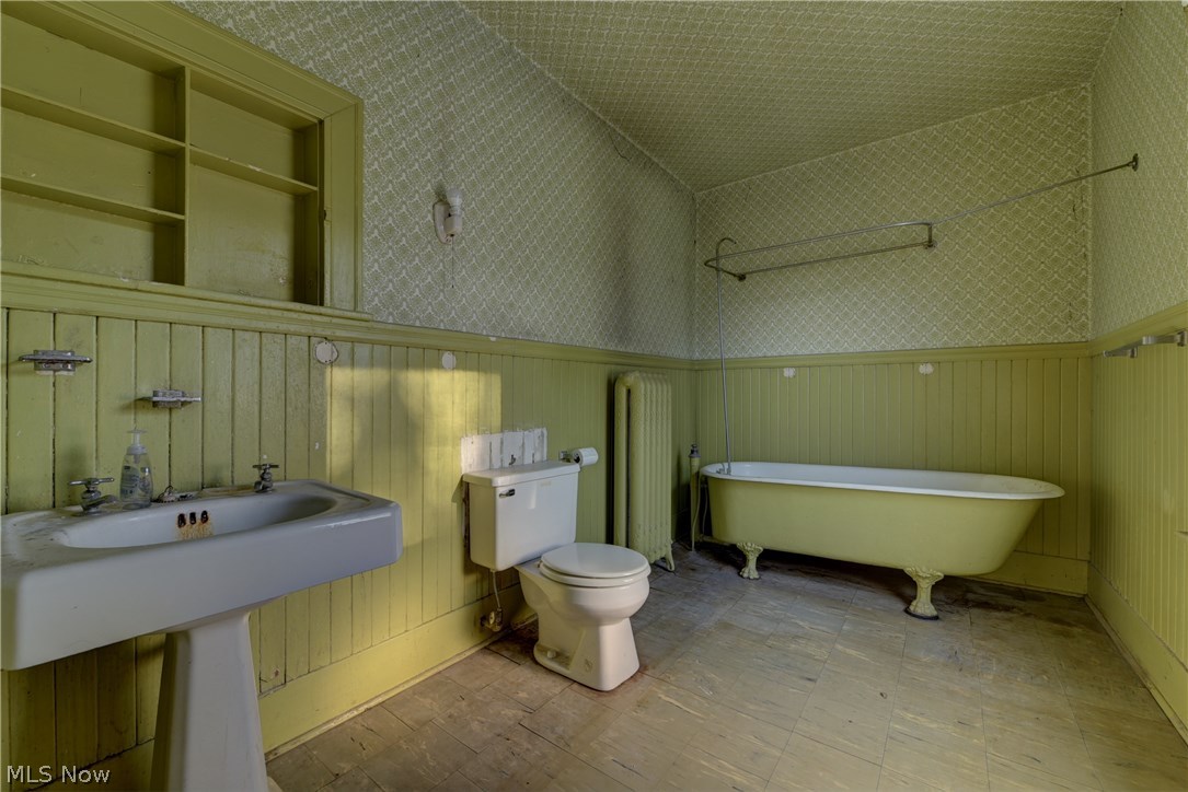 Henry Lowers - Residential