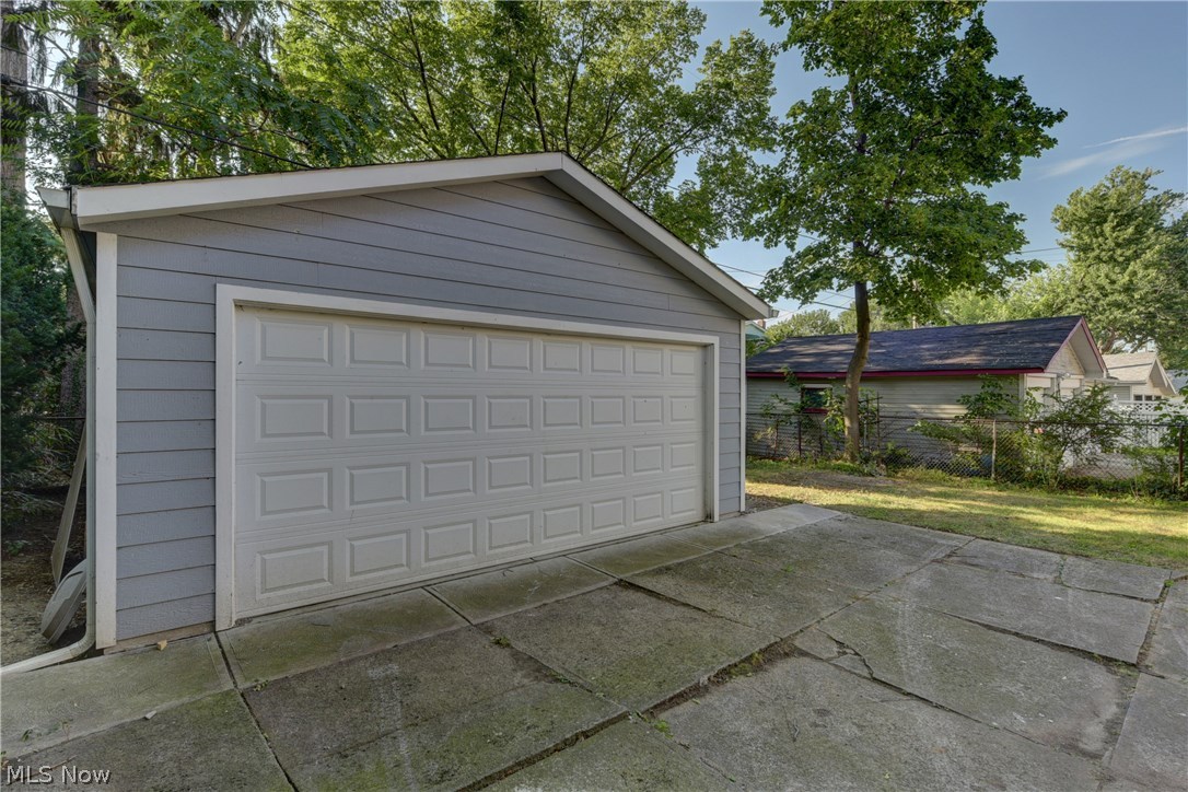 Henry Lowers - Residential