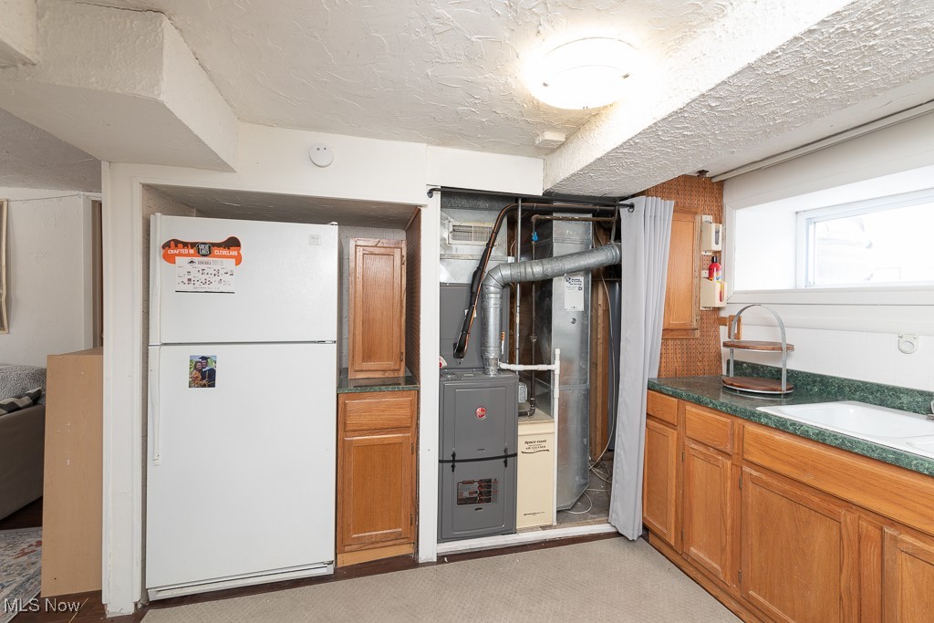 3110 Park Drive, Parma, Ohio image 25