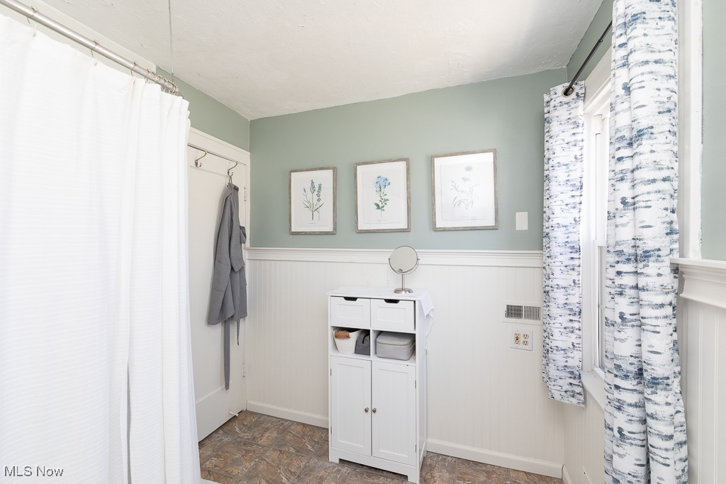 3110 Park Drive, Parma, Ohio image 13