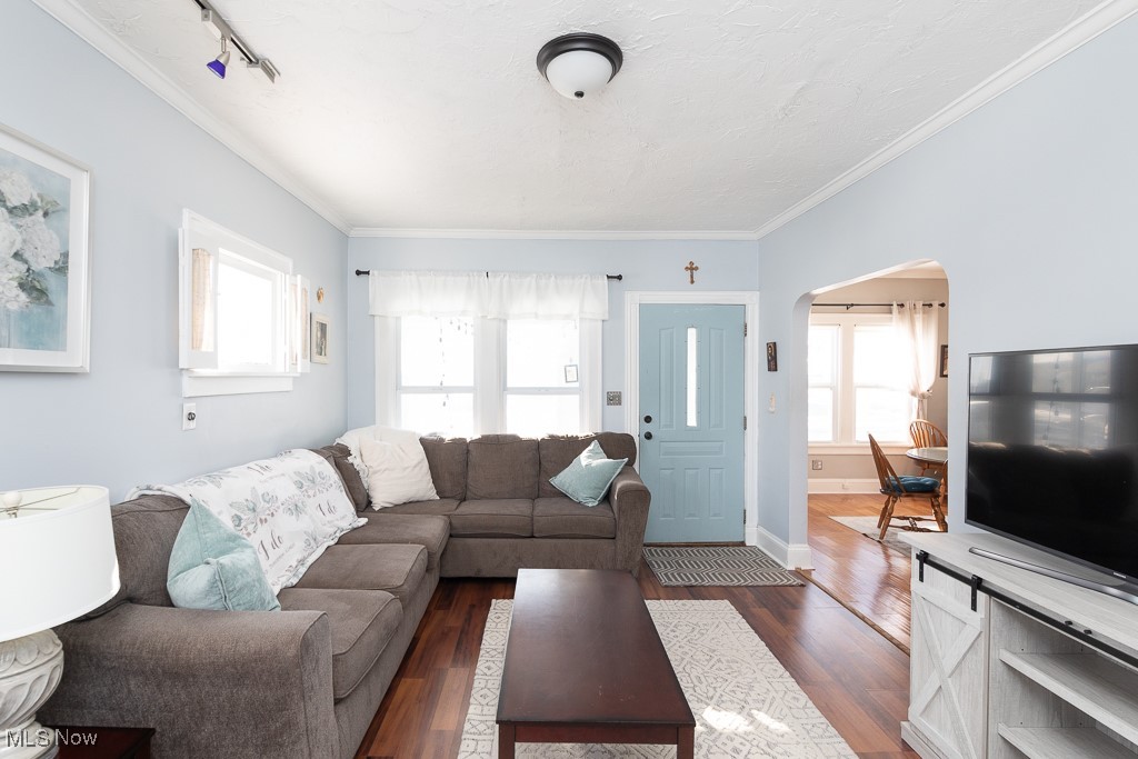 3110 Park Drive, Parma, Ohio image 2