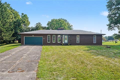 Homes For Sale - 5818 Starview Circle<br/> Clinton, OH 44216