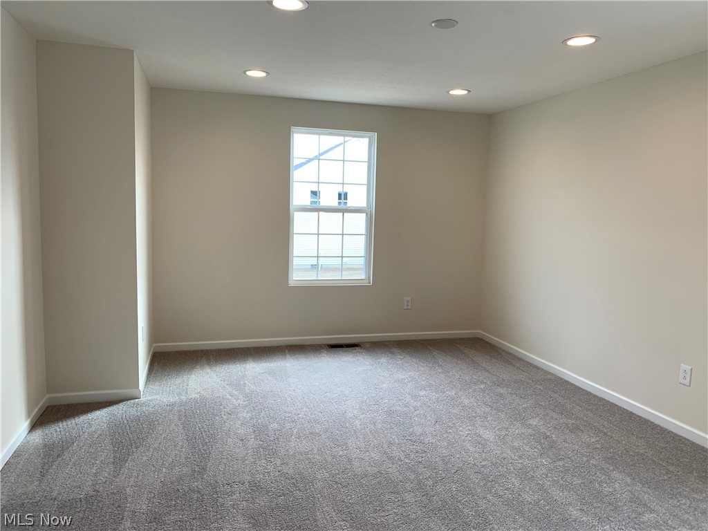 Highlands at Glenross - Residential