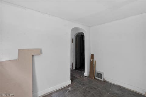 Tiny photo for 211 Broadview Avenue, Girard, OH 44420 (MLS # 5227151)
