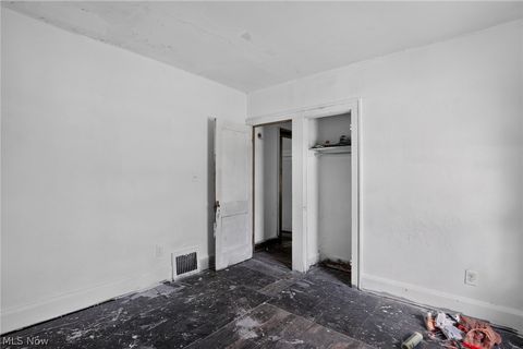 Tiny photo for 211 Broadview Avenue, Girard, OH 44420 (MLS # 5227151)