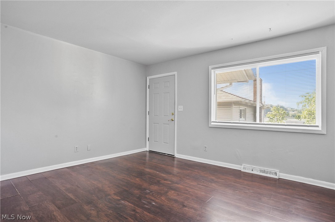 East Market Acres - Residential Income