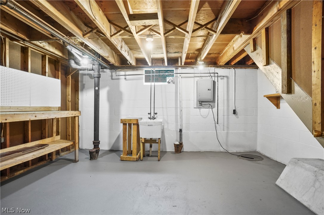 East Market Acres - Residential Income