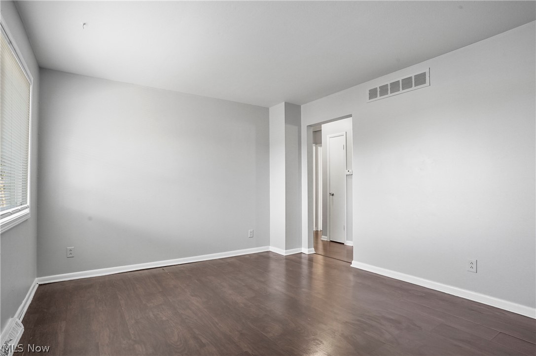 East Market Acres - Residential Income