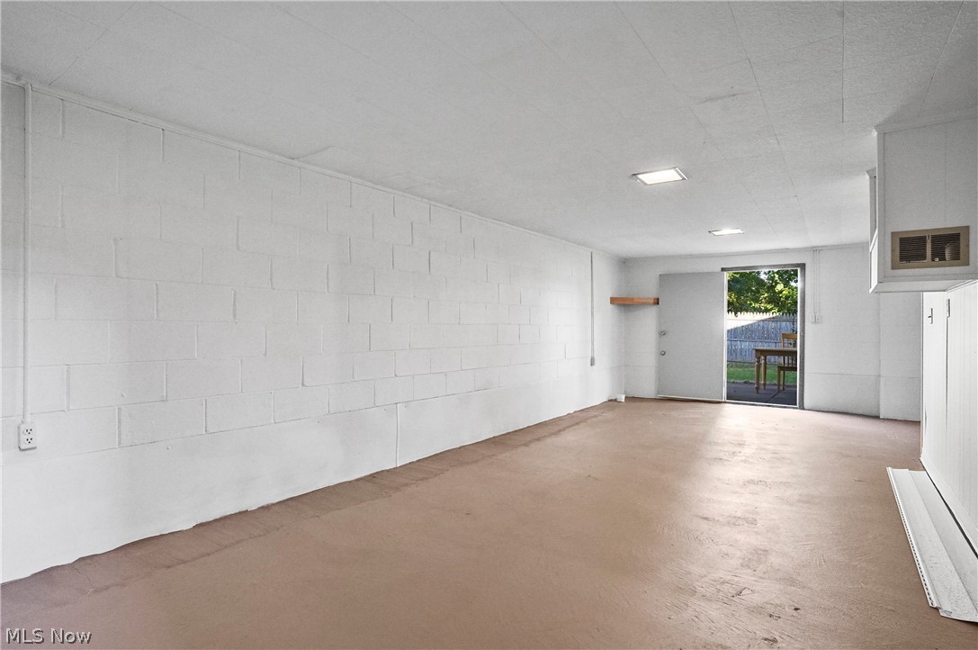 East Market Acres - Residential Income