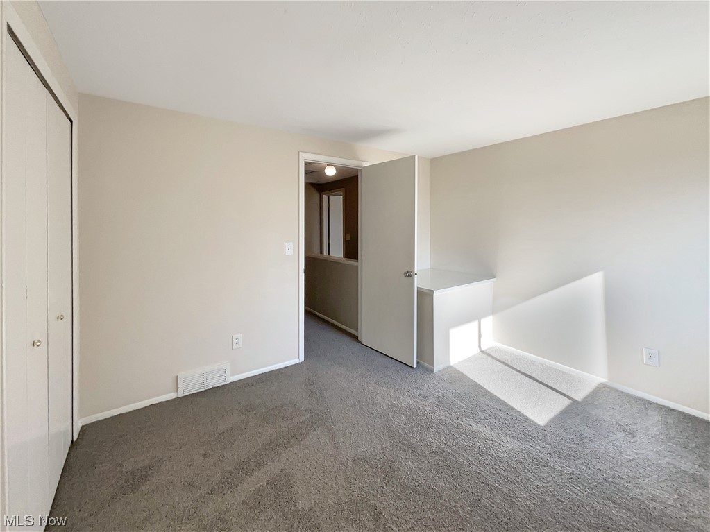 Flair Corp Westview 09 - Residential