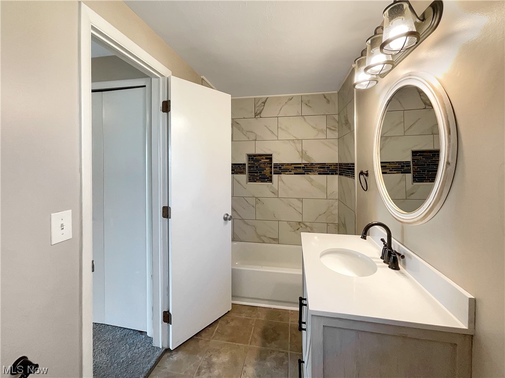 Flair Corp Westview 09 - Residential