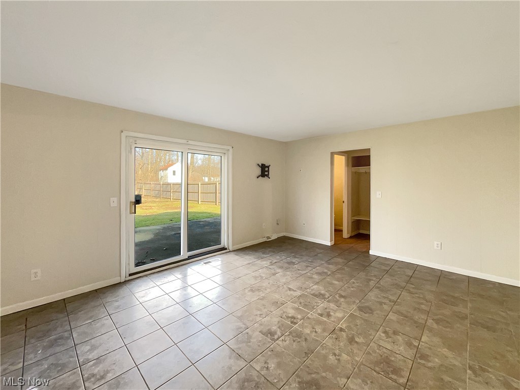 Flair Corp Westview 09 - Residential