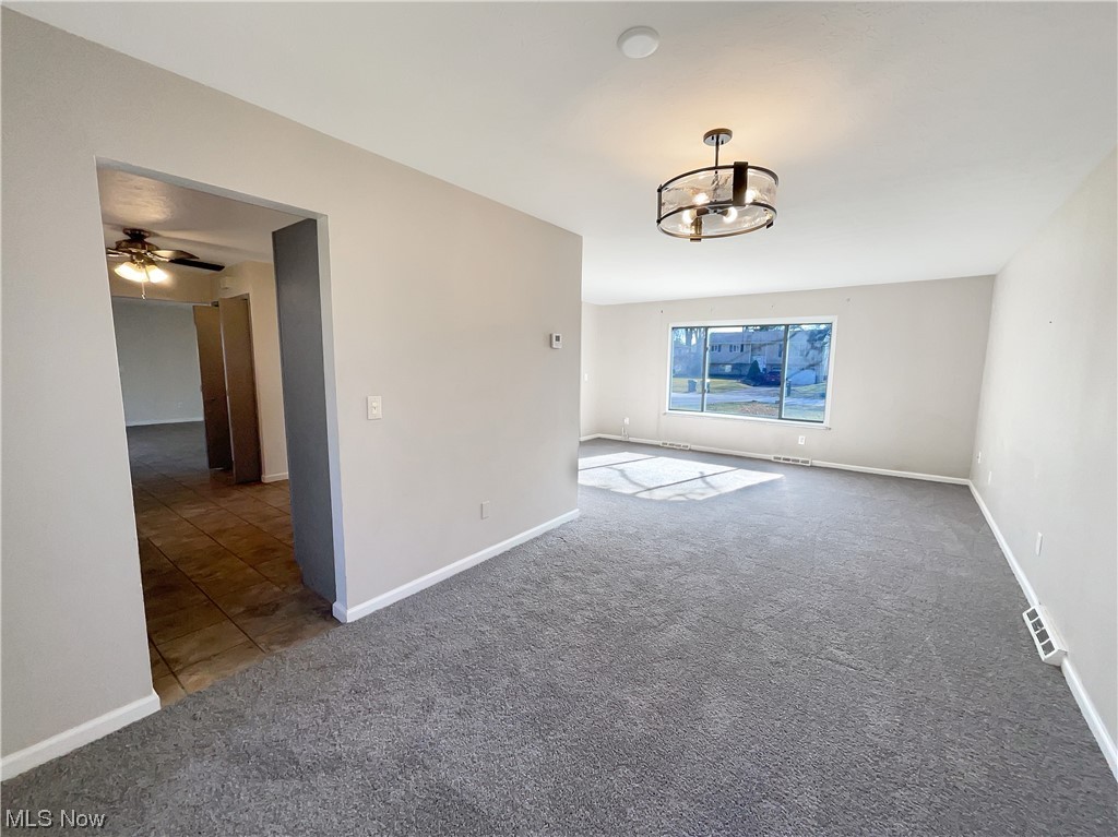 Flair Corp Westview 09 - Residential