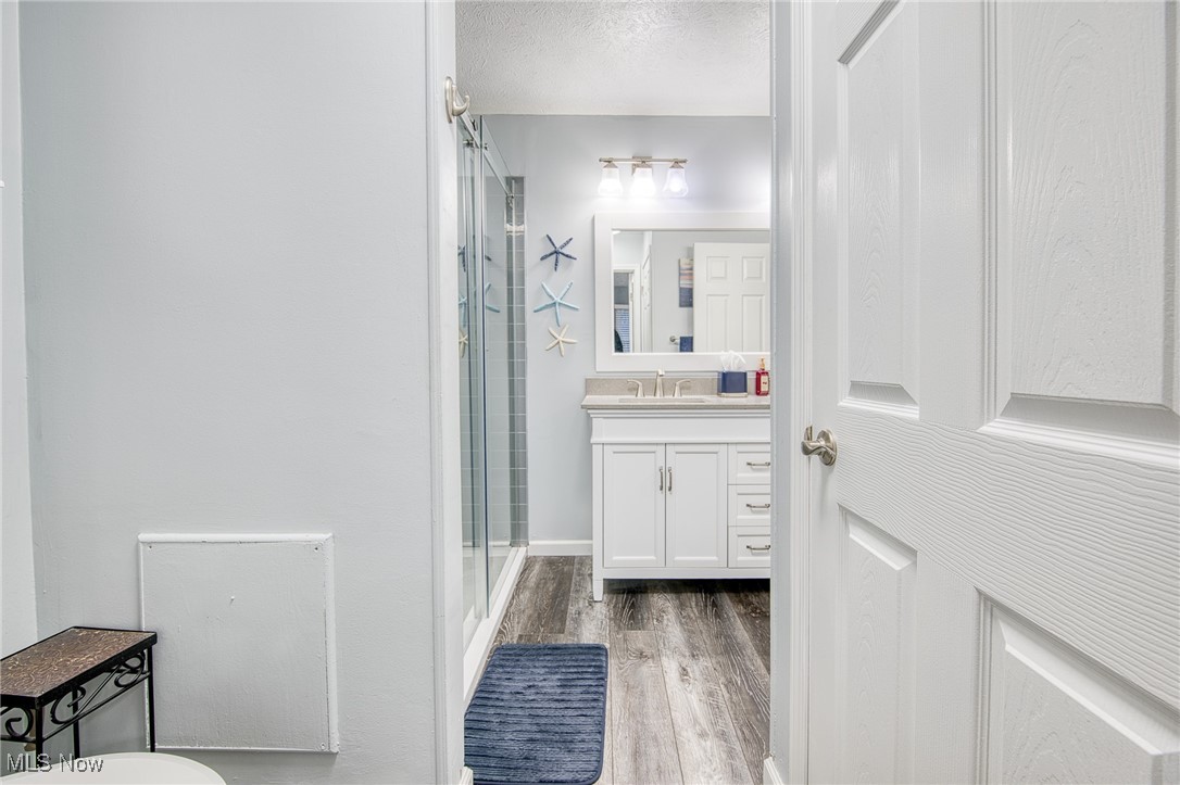 Cedar Glen - Residential