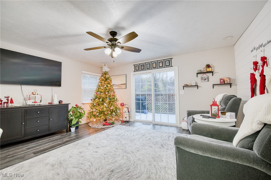 Cedar Glen - Residential