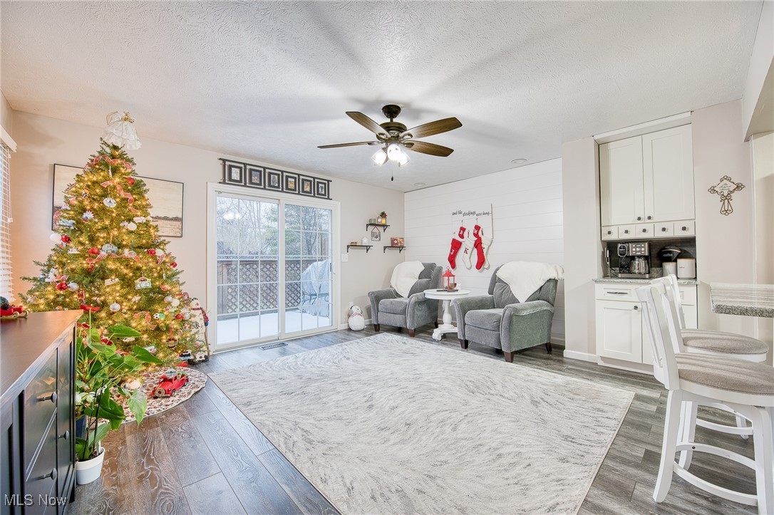 Cedar Glen - Residential