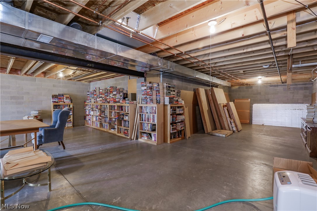 Springwater Gardens Condo - Residential