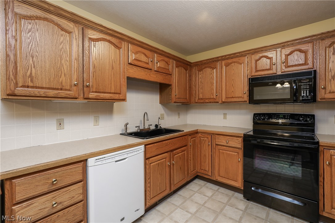 Springwater Gardens Condo - Residential