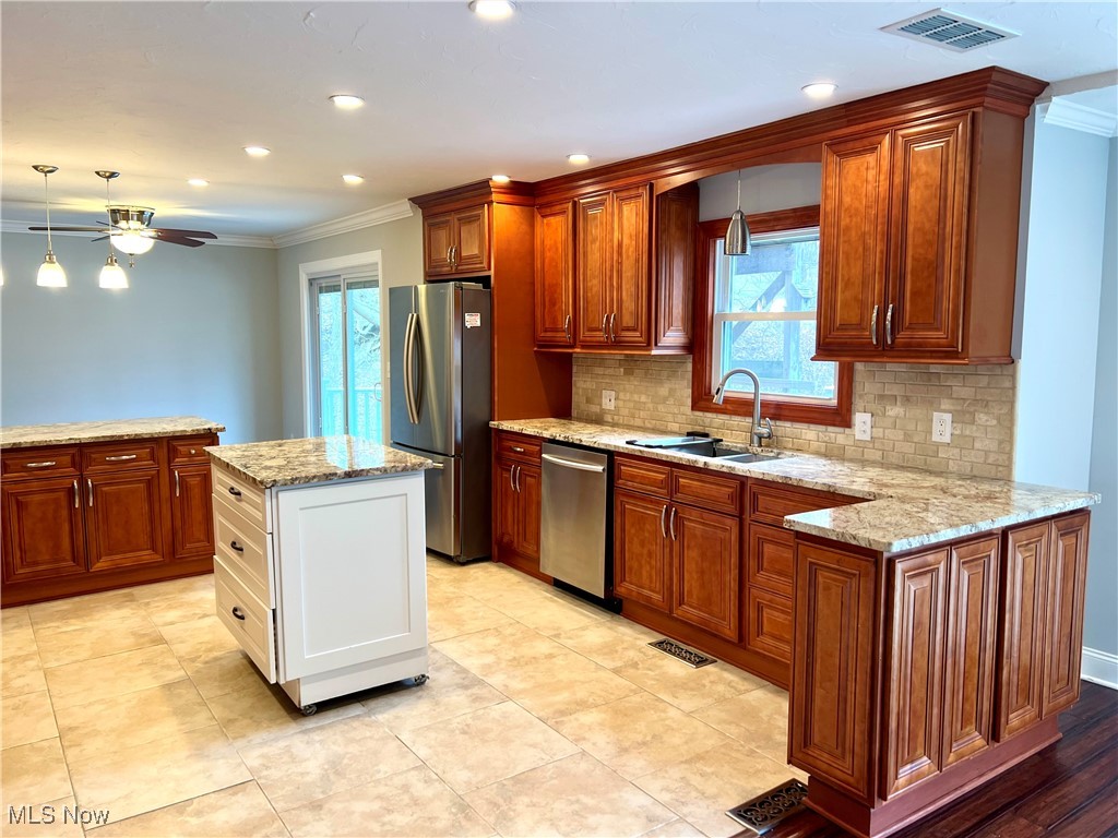 2118 W Royalton Road, Broadview Heights, Ohio image 12