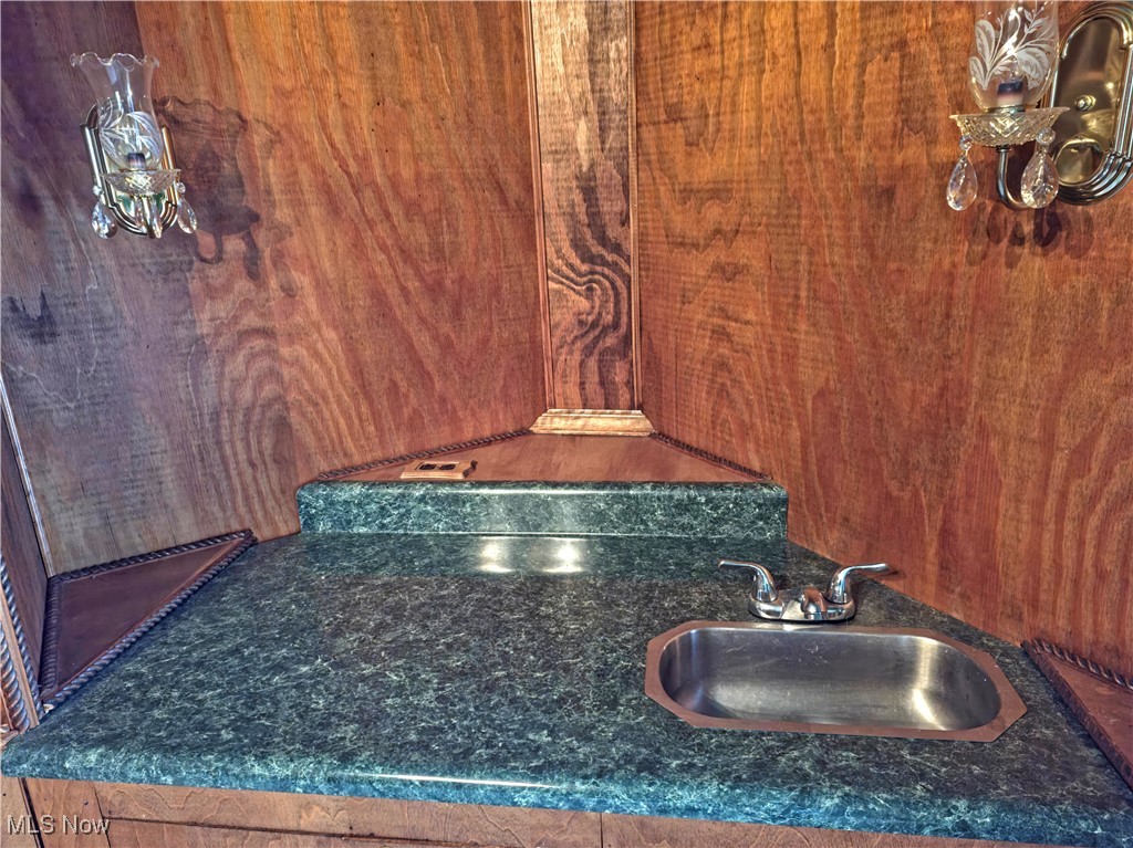 Euclid Avenue - Residential