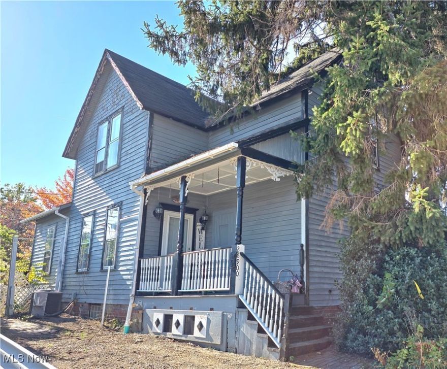 ATTENTION INVESTORS AND ENTREPRENEURS: This is your chance to own a versatile property with endless potential! Offered by a long-time owner, this well-maintained mixed-use property combines comfortable residential living with the opportunity to run your own business—all under one roof.*3 spacious bedrooms, 2 full baths* Conveniently located in Wickliffe with great visibility and easy access to major roads* Whether you're an entrepreneur, investor, or someone looking for a flexible live/work setup, this property offers a rare blend of opportunity and value. Don't miss out—schedule your private showing today!