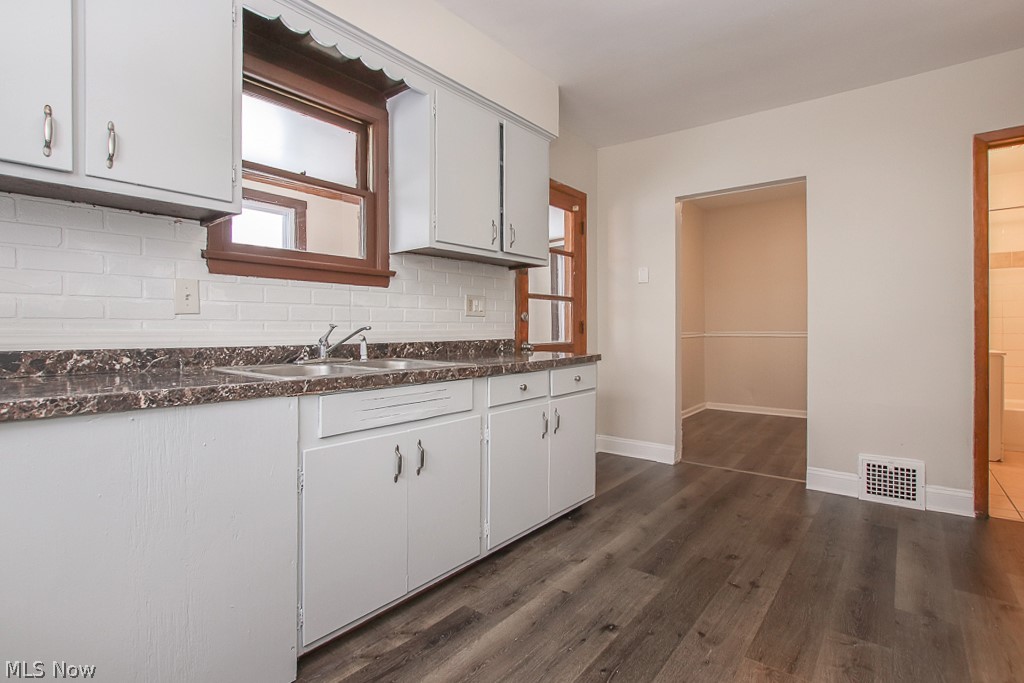 Gollers - Residential Lease