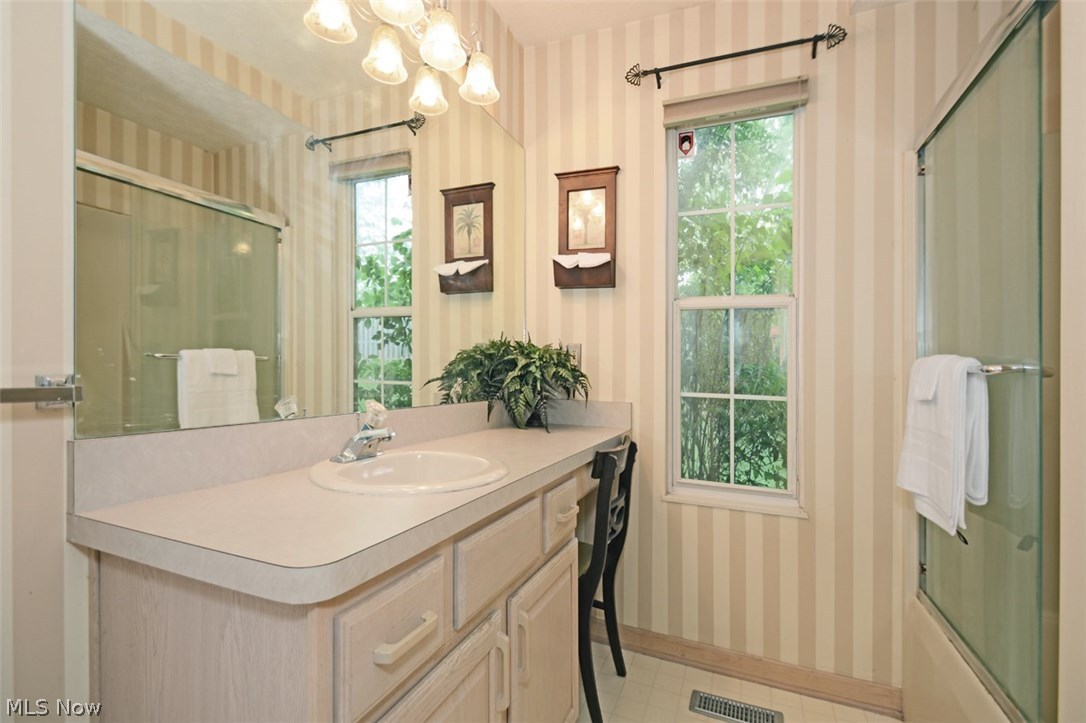 Cinnamon Woods Condo - Residential