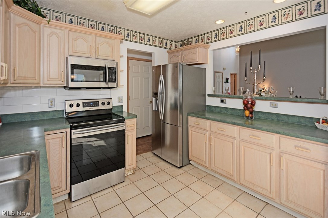 Cinnamon Woods Condo - Residential