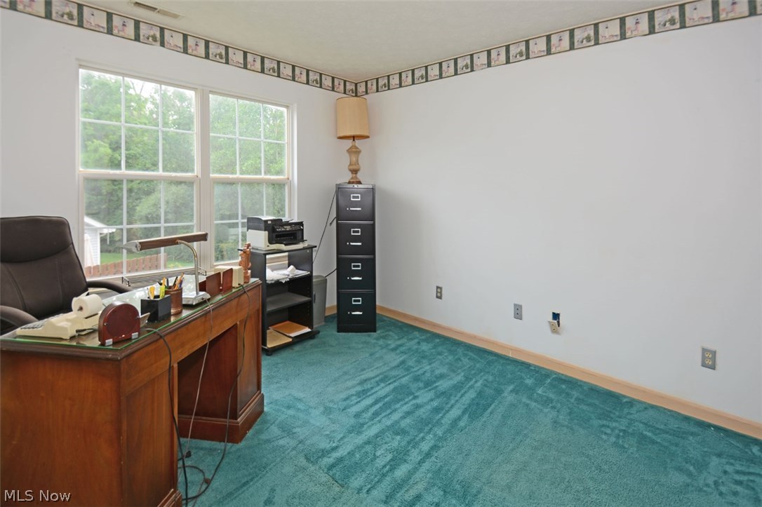 Cinnamon Woods Condo - Residential