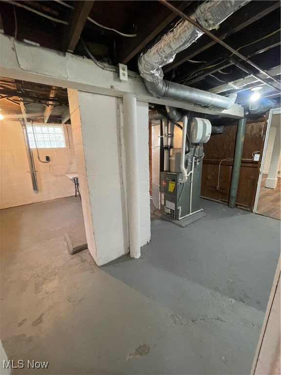 Garfield Heights Pkside Realty Com - Residential