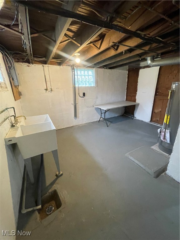 Garfield Heights Pkside Realty Com - Residential