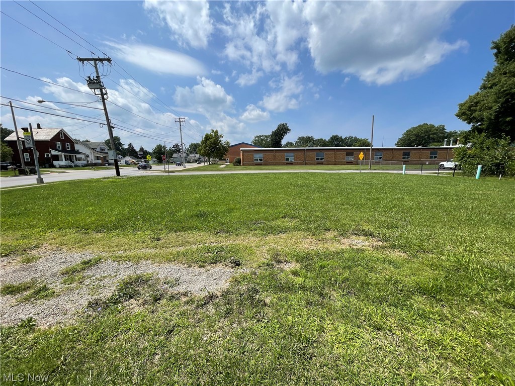 2343 N Ridge Road, Lorain, Ohio image 7