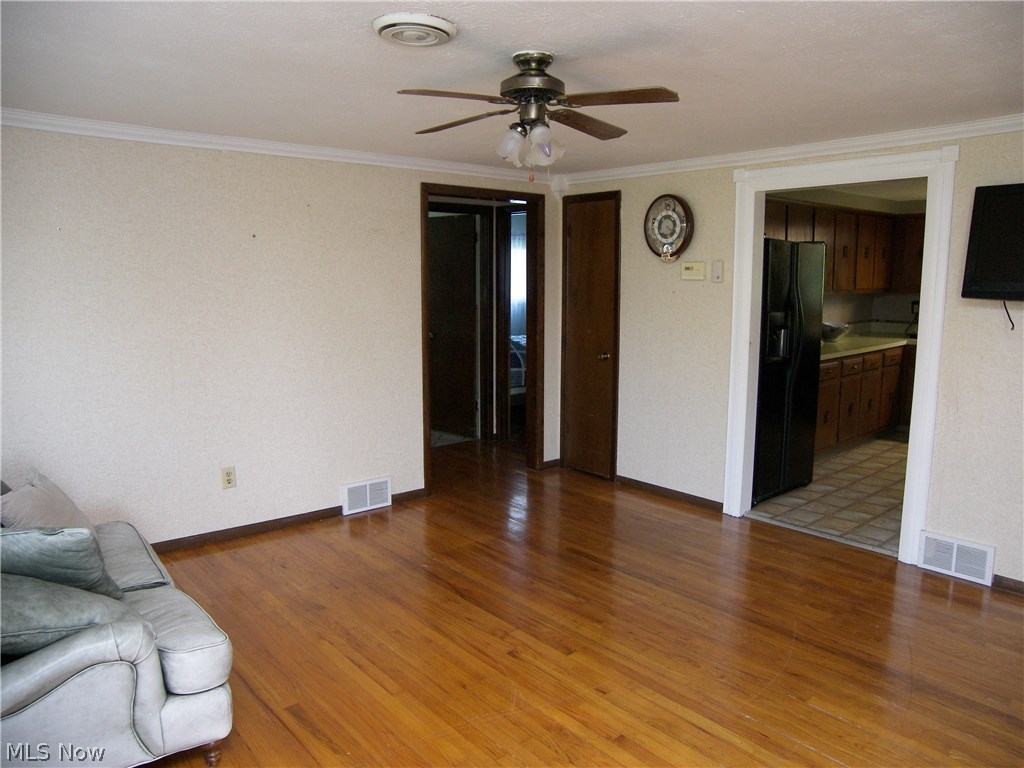 Henrietta 12 - Residential