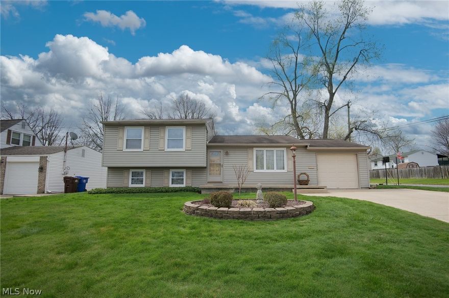 Welcome home to this spotless, well-maintained 3-bedroom gem located in the highly desirable McDonald neighborhood! This move-in ready property offers a fantastic floor plan designed for comfortable living and easy entertaining.
Situated on a huge corner lot, the home provides plenty of outdoor space with great curb appeal. Inside, you’ll find a bright and inviting layout with numerous updates throughout, giving you peace of mind and modern convenience.
The home features an attached garage, durable vinyl siding, and has clearly been cared for with pride. Every detail reflects quality maintenance, making it truly ready for its next owner to move right in and enjoy.
Don’t miss this opportunity to own a beautifully updated home in a perfect location!