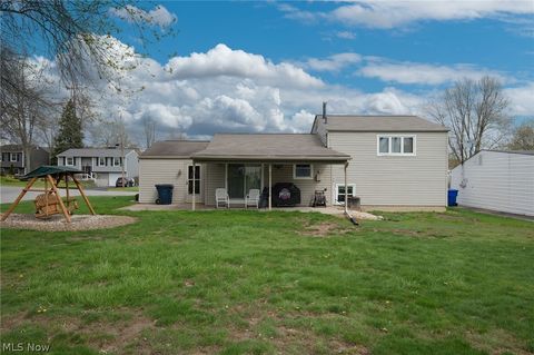 Tiny photo for 719 Oregon Avenue, McDonald, OH 44437 (MLS # 5203145)