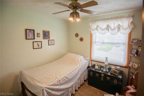 Tiny photo for 719 Oregon Avenue, McDonald, OH 44437 (MLS # 5203145)